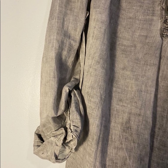 Olive green chiffon Blouse - Picture 4 of 9